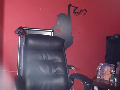 KLOE PIELL online show from 03-16-26, 08:00