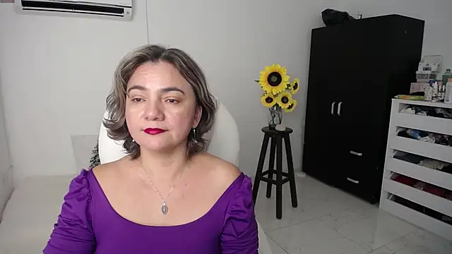 Ghada milf online show from 03-07-25, 05:38