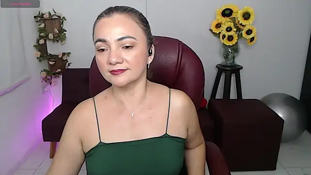 Ghada milf online show from 03-25-26, 10:52