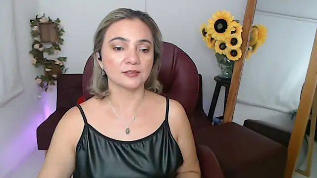 Ghada milf online show from 06-14-26, 12:07