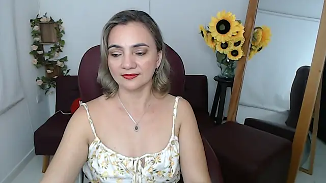 Ghada milf online show from 07-14-26, 10:38