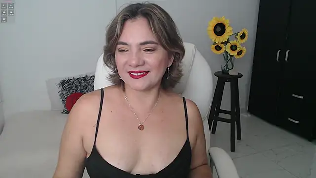 Ghada milf online show from 03-19-25, 08:43