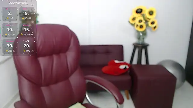 Ghada milf online show from 03-26-26, 10:29