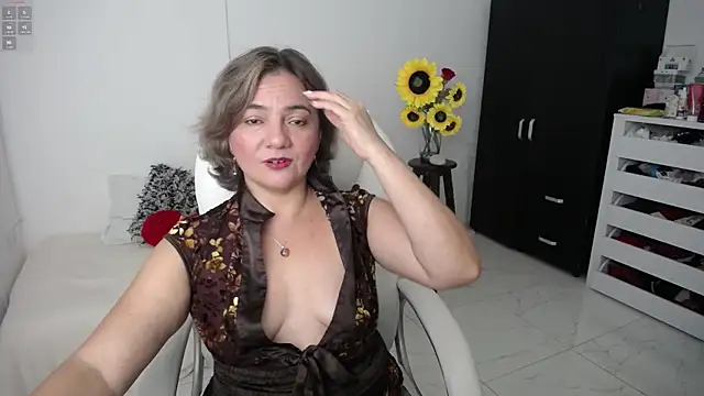 Ghada milf online show from 03-08-25, 09:29