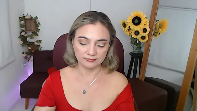 Ghada milf online show from 06-19-26, 11:42