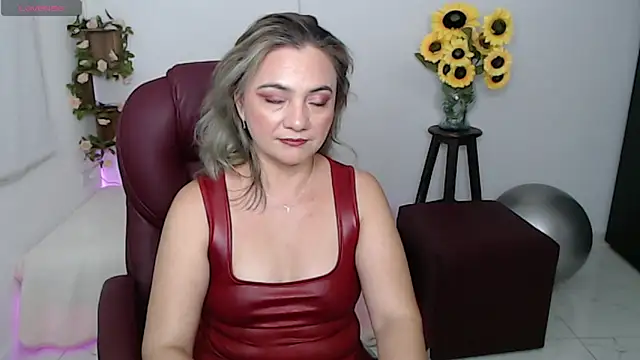 Ghada milf online show from 03-13-26, 10:26