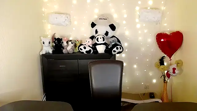 Snapshot of Mike_severi2 chatting on 02-26-25, 10:16 Mike severi2 online show from 02-26-25, 10:16