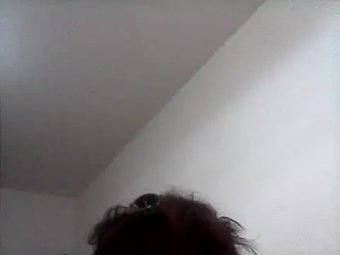 Snapshot of lickthehottie chatting on 05-04-26, 01:14 lickthehottie online show from 05-04-26, 01:14