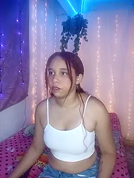 emma-19- online show from 04-22-26, 06:31