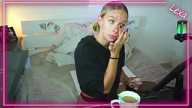 Lexa xoxo online show from 11-02-25, 07:57