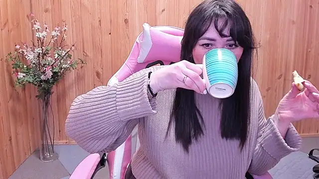 Kendra SXY online show from 03-07-25, 01:09