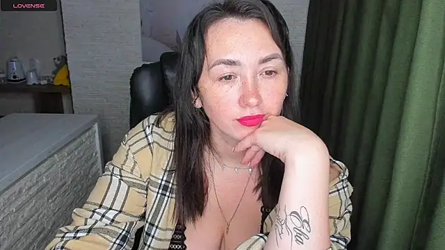 Kendra SXY online show from 10-06-25, 04:19