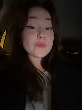 Peachy Dream online show from 11-16-25, 07:07