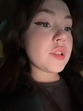 Peachy Dream online show from 10-28-25, 06:29