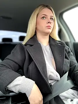 Love Bri online show from 10-04-25, 10:39