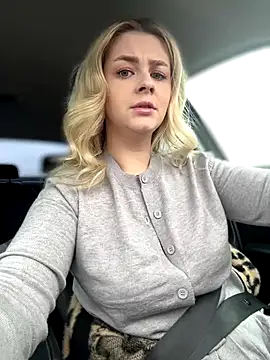 Love Bri online show from 09-24-25, 10:11