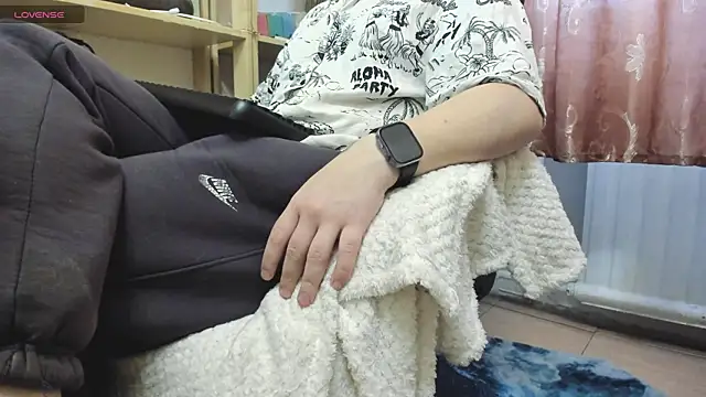 Queen Sport online show from 11-27-25, 07:09