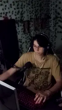 Andy gray online show from 09-09-25, 01:38
