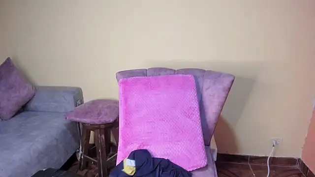 lauraguzman online show from 03-17-26, 03:31