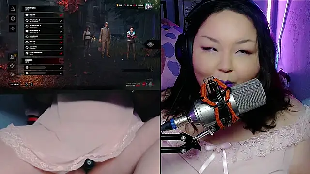 Snapshot of EmGreens chatting on 02-15-25, 04:58 EmGreens online show from 02-15-25, 04:58