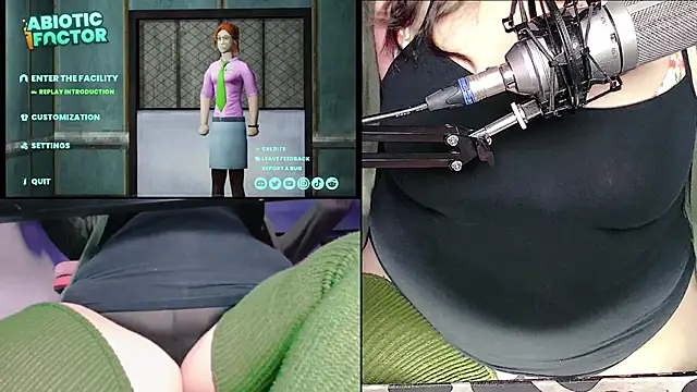 Snapshot of EmGreens chatting on 01-04-25, 05:58 EmGreens online show from 01-04-25, 05:58