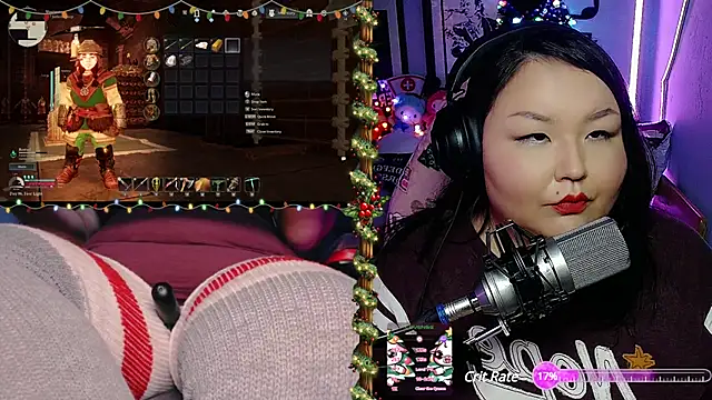 Snapshot of EmGreens chatting on 12-22-24, 09:33 EmGreens online show from 12-22-24, 09:33