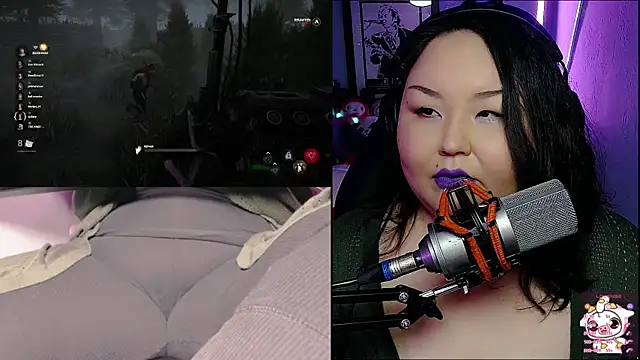 Snapshot of EmGreens chatting on 02-23-25, 08:28 EmGreens online show from 02-23-25, 08:28