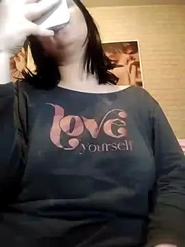 AdelinaJude online show from 01-19-25, 08:09