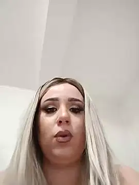 AdelinaJude online show from 10-24-25, 09:25