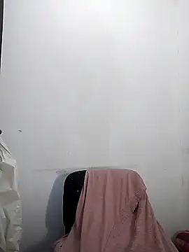 AdelinaJude online show from 03-23-26, 04:29