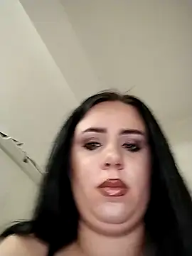 Snapshot of AdelinaJude chatting on 01-18-26, 08:01 AdelinaJude online show from 01-18-26, 08:01