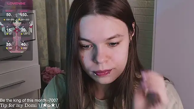 Snapshot of ValBae chatting on 03-08-25, 04:28 ValBae online show from 03-08-25, 04:28