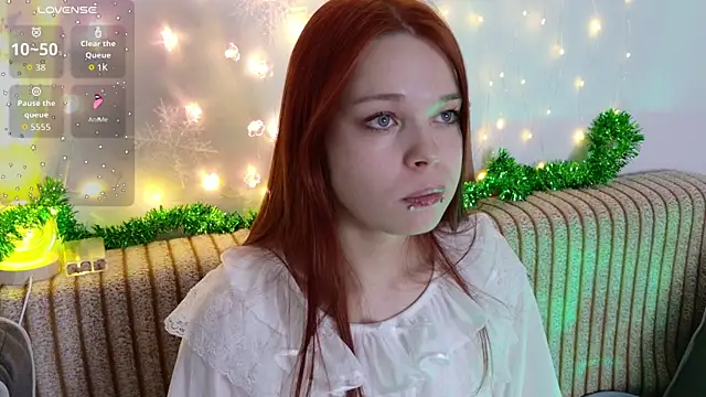 ValBae online show from 12-17-25, 10:37