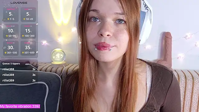 ValBae online show from 11-22-25, 09:57