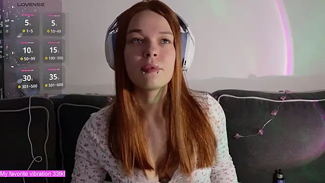 ValBae online show from 11-16-25, 09:41