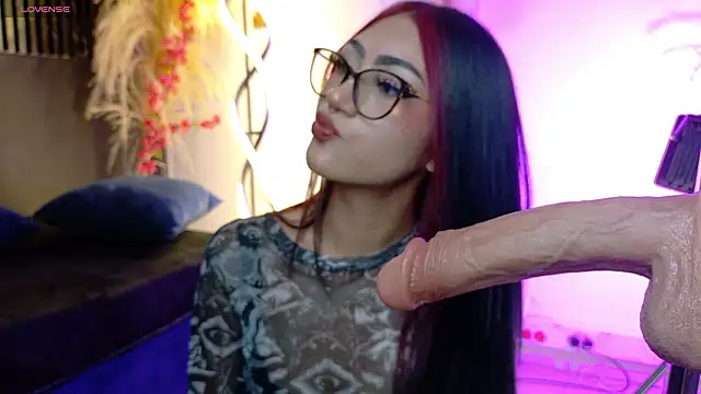 miluv19 online show from 02-10-26, 07:24