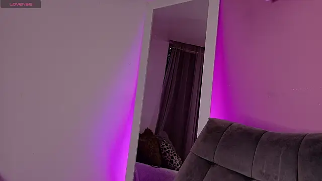 miluv19 online show from 03-30-26, 09:38