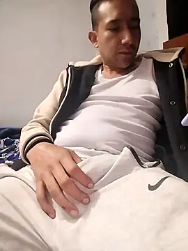 Snapshot of misterioso258 chatting on 02-24-26, 03:35 misterioso258 online show from 02-24-26, 03:35