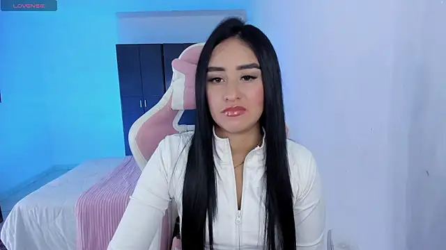 Tinylottie online show from 03-26-26, 01:59