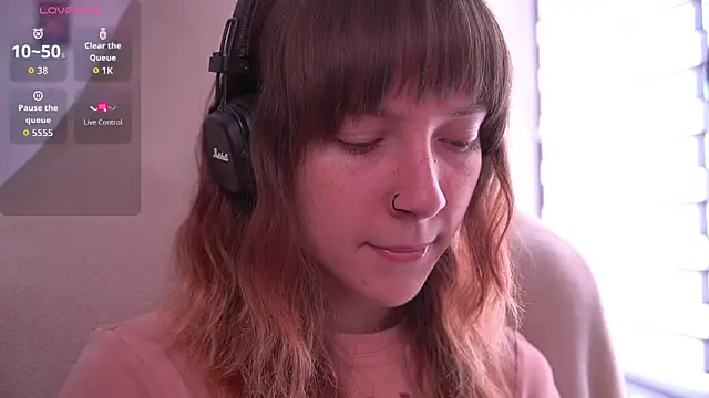 juliapie online show from 10-19-25, 07:33