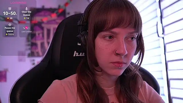 Snapshot of juliapie chatting on 03-04-26, 10:01 juliapie online show from 03-04-26, 10:01