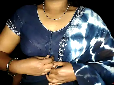 shila20 online show from 12-22-25, 03:01