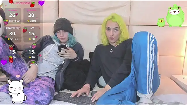 -kisa  online show from 10-12-25, 02:24