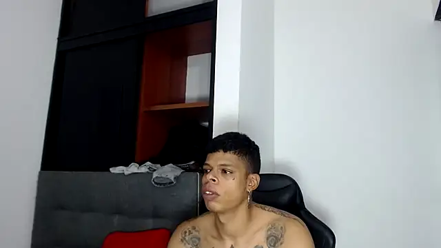 BrandonStond online show from 11-02-25, 03:22