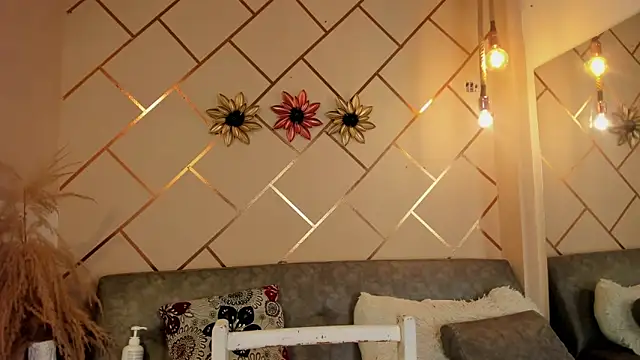 Snapshot of marianeporter__ chatting on 03-12-26, 08:51 marianeporter online show from 03-12-26, 08:51