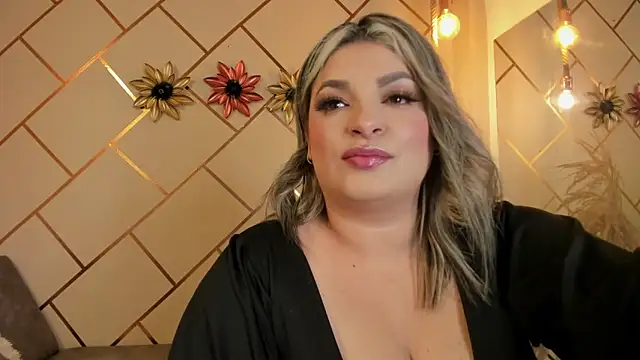 Snapshot of marianeporter__ chatting on 02-05-26, 04:30 marianeporter online show from 02-05-26, 04:30