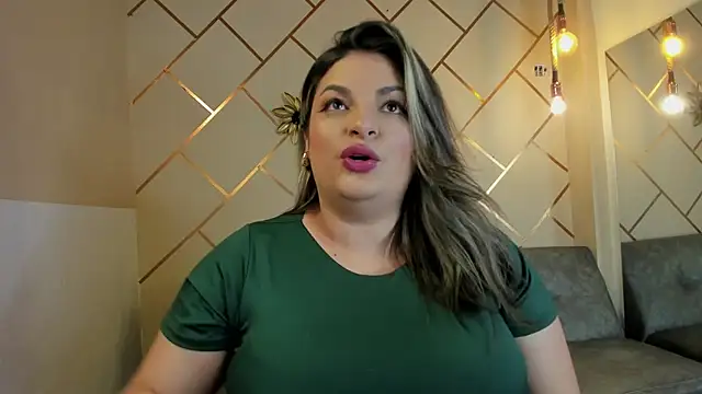 marianeporter   online show from 06-19-26, 11:09