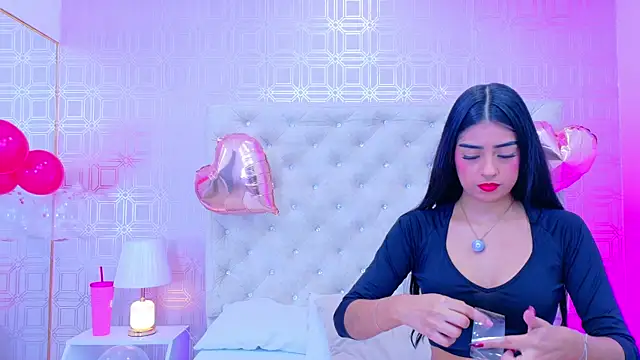 Mia-Monroe online show from 02-09-26, 01:31