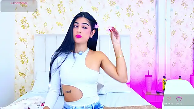 Mia-Monroe online show from 01-10-26, 07:53