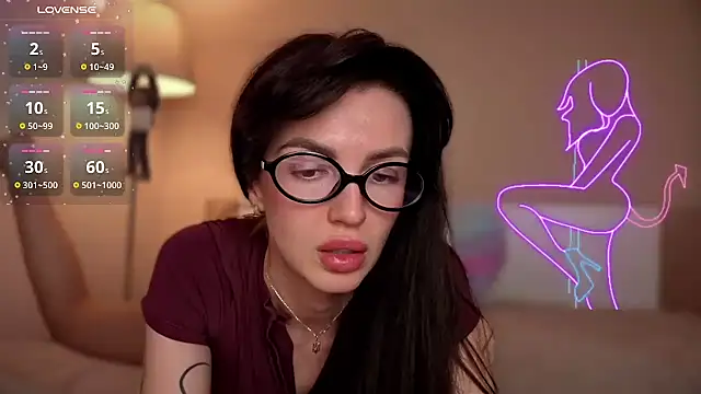 Snapshot of Wonder_Power chatting on 10-22-25, 05:56 Wonder Power online show from 10-22-25, 05:56